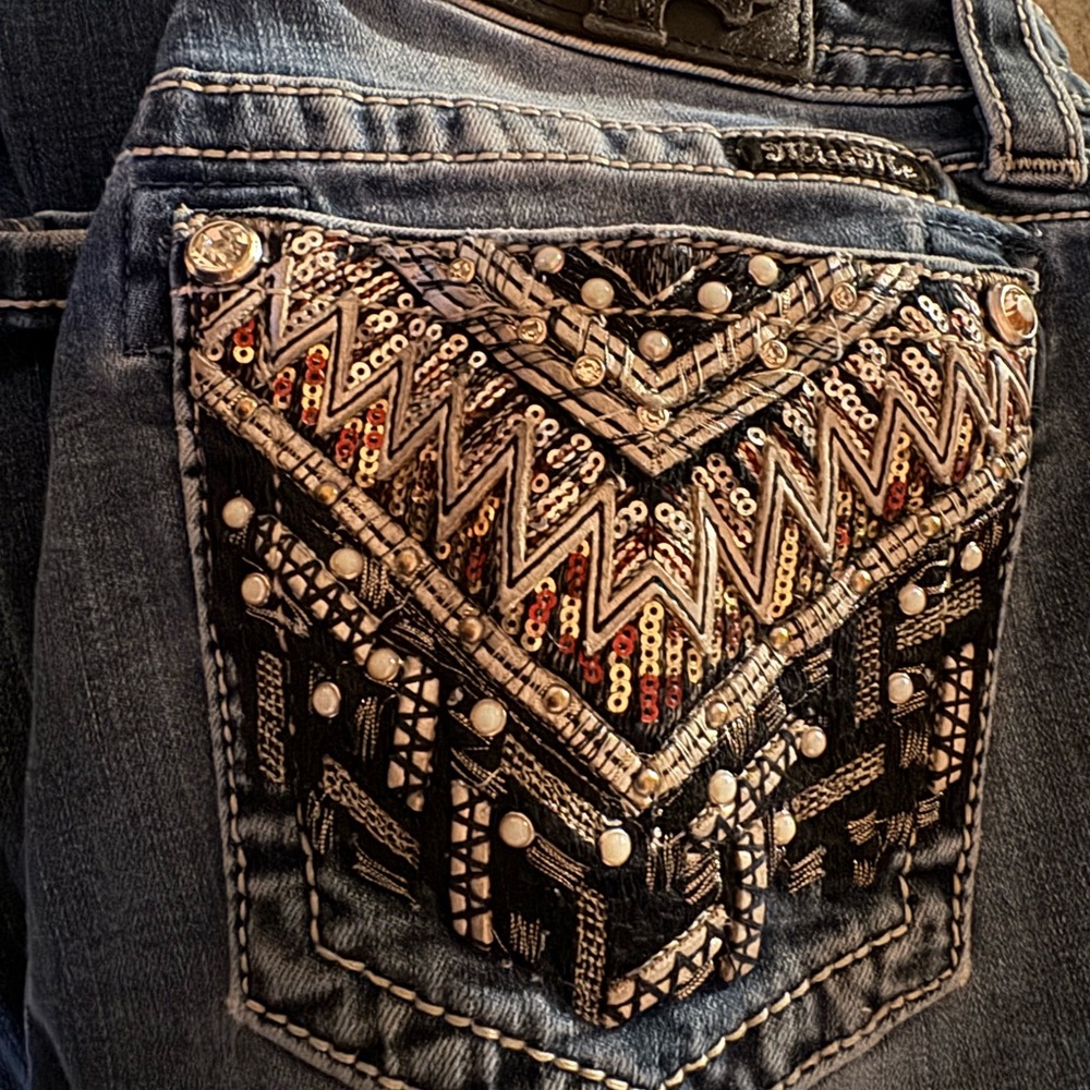 Miss me Jeans size 30. Super cute and are in good condition